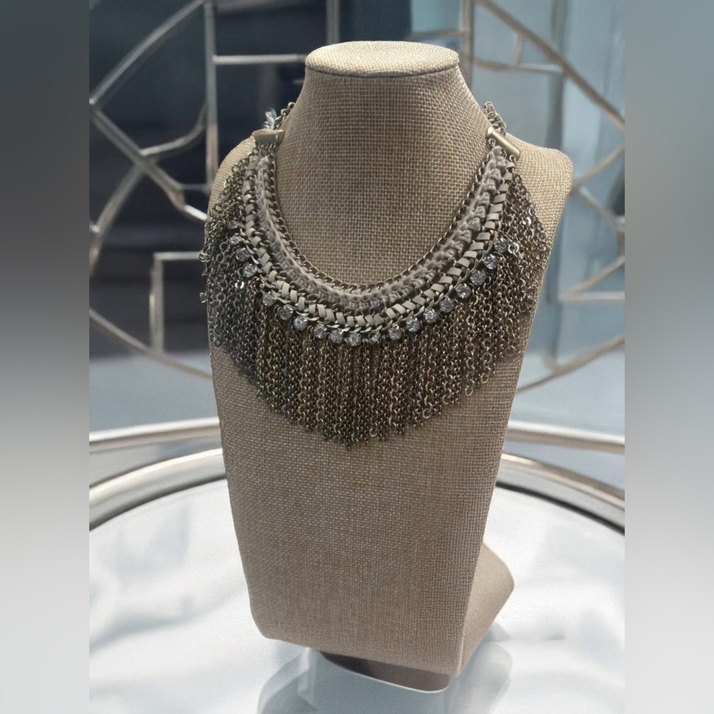 💎🎉🎉VINTAGE Collared Leather Wrap Necklace 💎🎉🎉